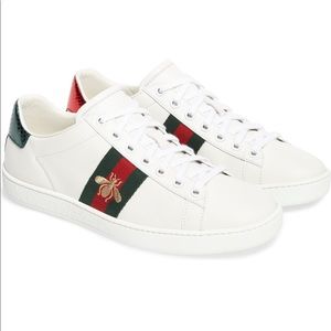 Gucci Ace white leather bee sneaker size 7.5US (37.5)